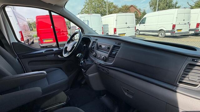 Ford TRANSIT CUSTOM 2.0 TDCI 96KW 131PK EURO 6 AIRCO/ CRUISE CONTROL/ PARKEERSENSOREN/ 100% DEALERONDERHOUDEN