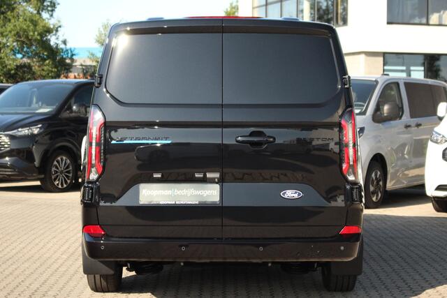 Ford TRANSIT CUSTOM E-Transit 320 L2H1 Limited DC | 71 kWh | 160kW/218pk | Pro Power | Trekgewicht 2300kg | Camera | Carplay/Android | Cruise | Lease 806,- p/m