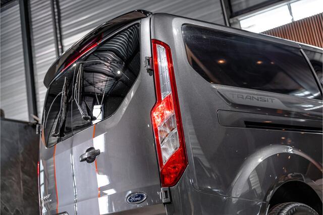 Ford TRANSIT CUSTOM 300 2.0 TDCI 170 PK L2H1 Limited DC | ACC | Elek stoelen | Lederen bekleding | Navigatie | CarPlay | Camera | Trekhaak | Orig. NL auto | Nieuwe APK