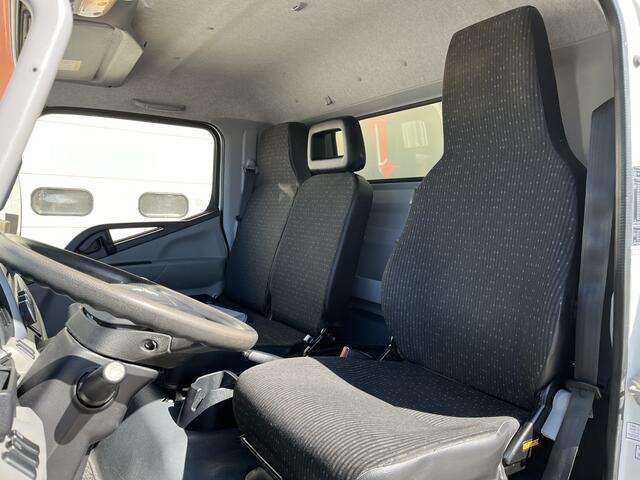 Fuso CANTER 3C15 3.0 DI 340 BAKWAGEN