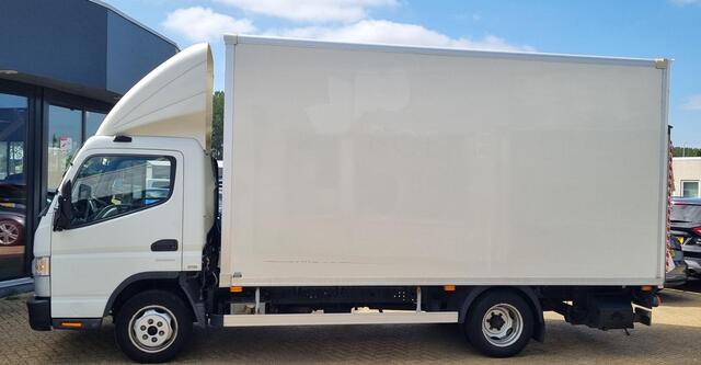 Fuso CANTER 3C13 3.0 DI 340 4x2 3,5t | AUTOMAAT | 1e Eigenaar | NL AUTO | Nette Staat | Nieuwe APK | D Hollandia Citybox met Laadklep | Automatische Airco | Achteruitrijcamera | Chauffeurstoel met horizontaalvering | Sleutels met Afstandsbediening | Verwarmde Spiegel