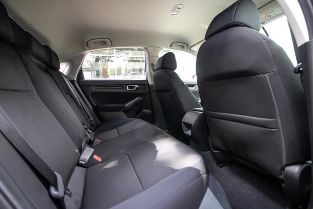 Honda CIVIC 2.0 e:HEV Elegance - Cons. prs rijklr | Honda Sensing | navi!