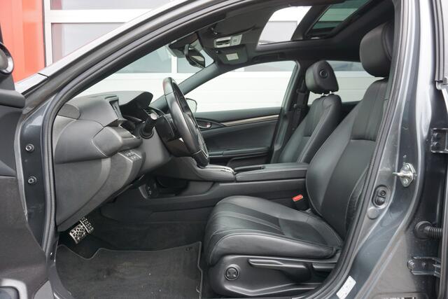 Honda CIVIC 1.5 i-VTEC Sport Plus | Panoramadak | ACC | Leder | Camera | Trekhaak |
