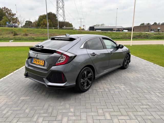 Honda CIVIC 1.0 i-VTEC Elegance Navi I Ad. cruise I Camera
