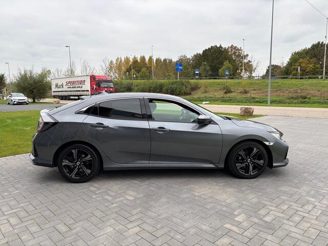 Honda CIVIC 1.0 i-VTEC Elegance Navi I Ad. cruise I Camera