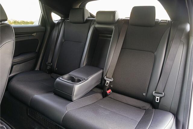 Honda CIVIC 2.0i e:HEV SPORT - AUTOMAAT - HYBRID