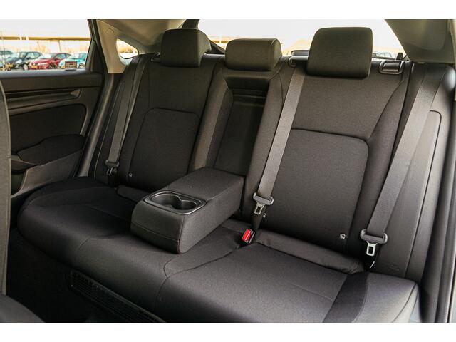 Honda CIVIC 2.0i e:HEV ELEGANCE - DEMO - HYBRID - AUTOMAAT