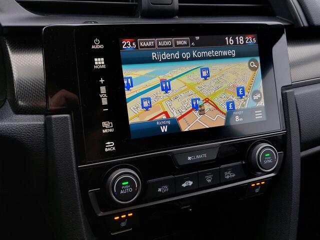 Honda CIVIC 1.0 i-VTEC 126pk Automaat Elegance | Navi | Apple Carplay+Android Auto | Clima | Adap.Cruise | Pdc V+A+Camera | Rijstrook+Licht+Regensensor | Mistlampen | Privacy Glass | 17''lm
