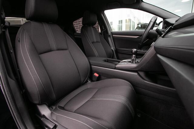 Honda CIVIC 1.0 i-VTEC Elegance - All-in rijklrprs | | Navi | Dealer onderhouden | Camera