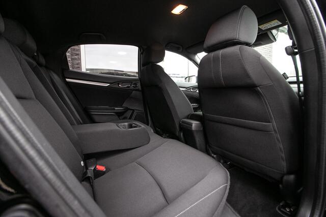 Honda CIVIC 1.0 i-VTEC Elegance - All-in rijklrprs | | Navi | Dealer onderhouden | Camera