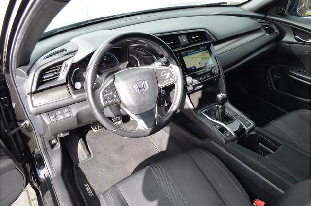 Honda CIVIC 1.0 I-VTEC ELEGANCE | BLACK EDITION | NAVI | PDC | 17'' L.M. | NAVI | CAMERA | ALL IN RIJKLAARPRIJS