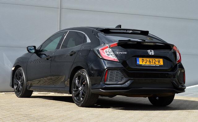 Honda CIVIC 1.0 I-VTEC ELEGANCE | BLACK EDITION | NAVI | PDC | 17'' L.M. | NAVI | CAMERA | ALL IN RIJKLAARPRIJS