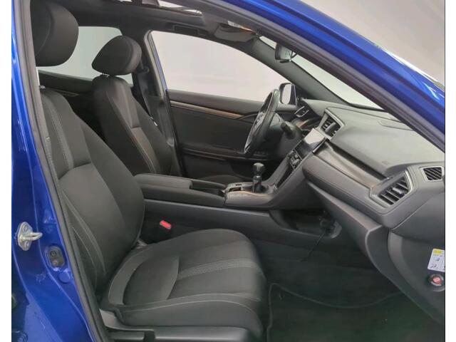 Honda CIVIC 1.0 i-VTEC 130PK Executive / Panorama dak / Pdc+Camera / Navigatie / Airco-ecc./ Stoelverwarming /