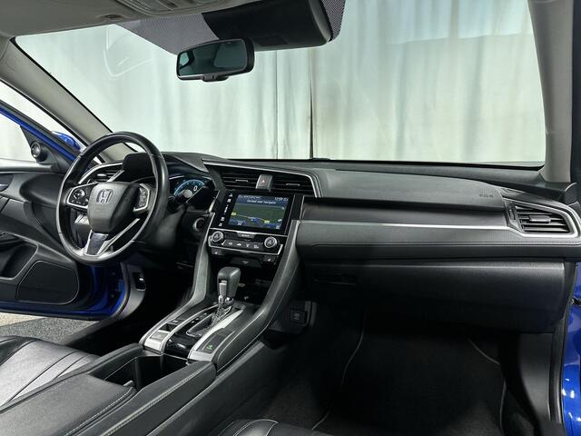 Honda CIVIC 1.5 i-VTEC Executive Automaat | Leder | Schuifdak