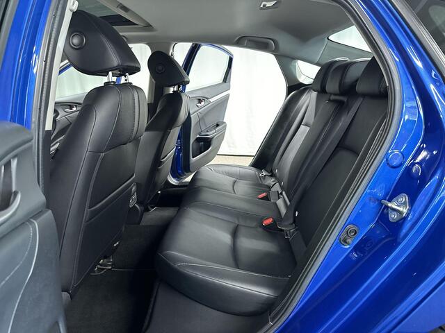Honda CIVIC 1.5 i-VTEC Executive Automaat | Leder | Schuifdak