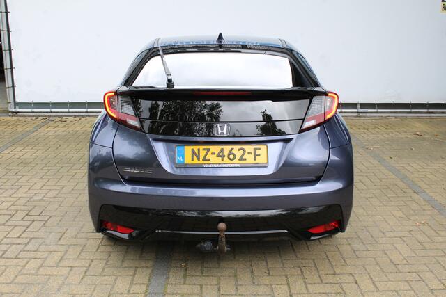 Honda CIVIC 1.4 Comfort | Incl. 12 maanden Garantie | Volledig Dealer onderhouden | Trekhaak | Stoelverwarming | Cruise controle | Climate controle | Navigatie |