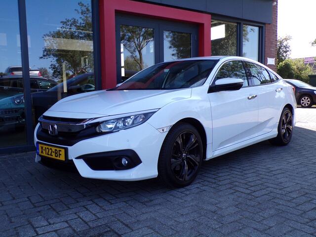 Honda CIVIC 1.5 i-VTEC Elegance Navi PDC Camera Bomvol!!!