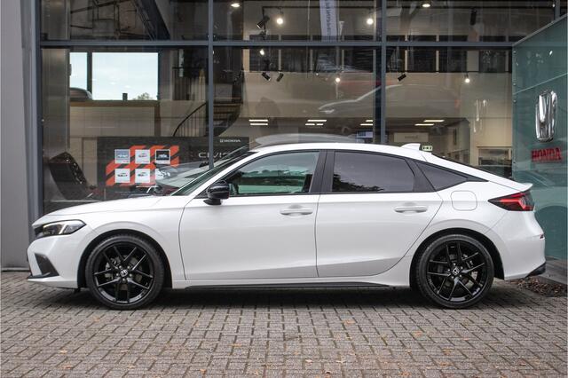 Honda CIVIC 2.0 e:HEV Sport - 1e eigenaar | Dealer onderhouden | Navi | Camera