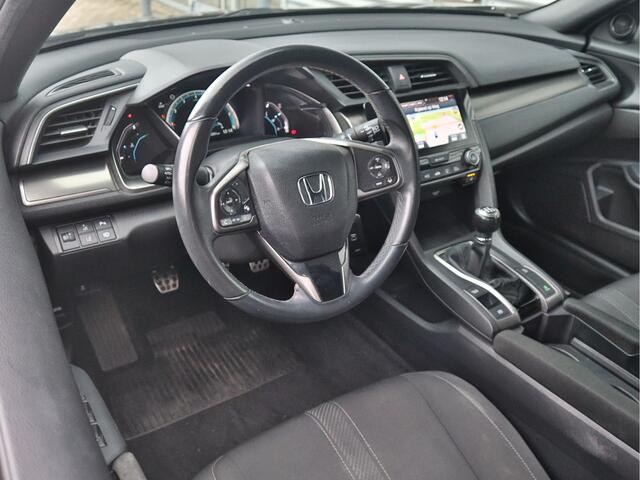 Honda CIVIC 1.0 i-VTEC Elegance | Navigatie | Camera | Stoelverwarming | Afneembare Trekhaak | Cruise Control |