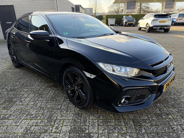 Honda CIVIC 1.0 i-VTEC Elegance*Navi*ECC*PDC*Carplay*Camera