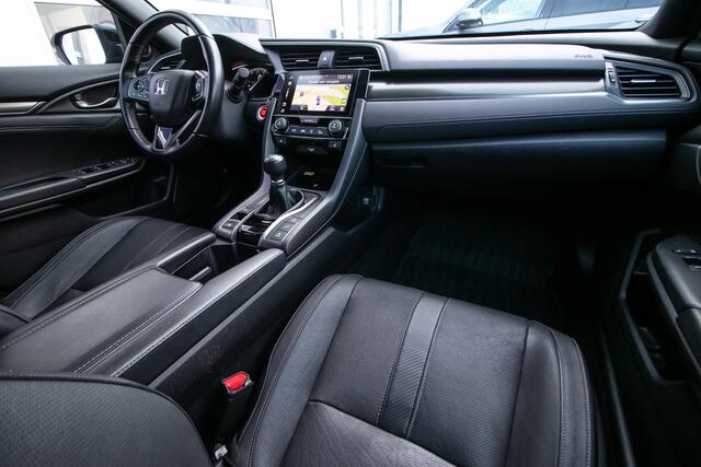 Honda CIVIC 1.5 i-VTEC Prestige - Dealer ond. | Schuifdak | Lederen int. | Trekhaak | 1400kg Trekgewicht