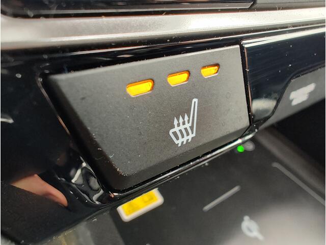 Honda CIVIC 1.5 i-VTEC EXECUTIVE AUTOMAAT Leder | Dodehoeksens. | Keyless | TOPCONDITIE!