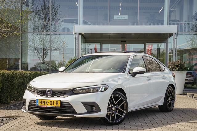 Honda CIVIC 2.0i e:HEV ADVANCE - PANORAMADAK - ALL WEATHERS - DASHCAM