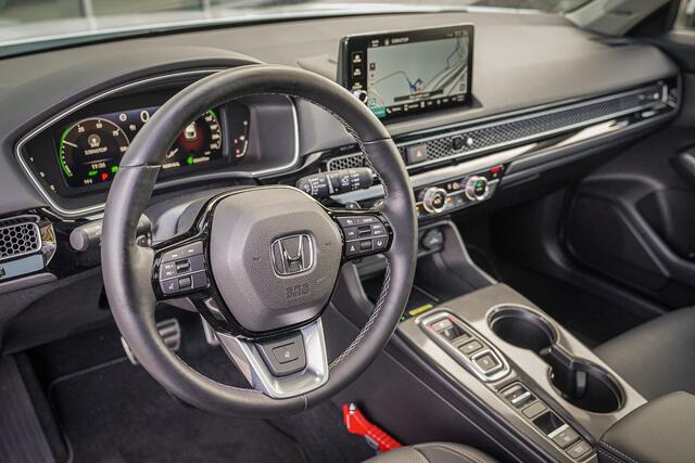 Honda CIVIC 2.0i e:HEV ADVANCE - PANORAMADAK - ALL WEATHERS - DASHCAM