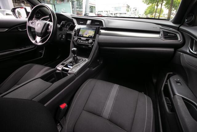 Honda CIVIC 1.0 i-VTEC Elegance