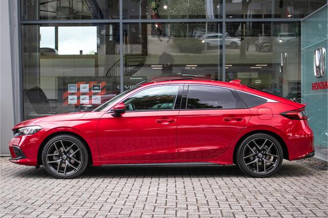 Honda CIVIC 2.0 e:HEV Advance - Panodak | Lederen int. | Honda Sensing | Bose