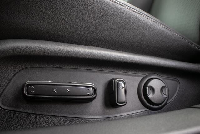 Honda CIVIC 2.0 e:HEV Advance - Panodak | Lederen int. | Honda Sensing | Bose