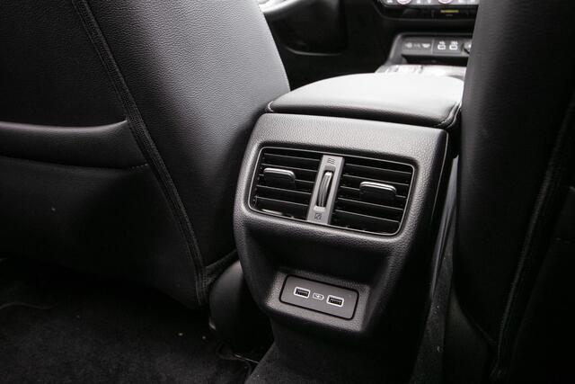 Honda CIVIC 2.0 e:HEV Advance - Panodak | Lederen int. | Honda Sensing | Bose