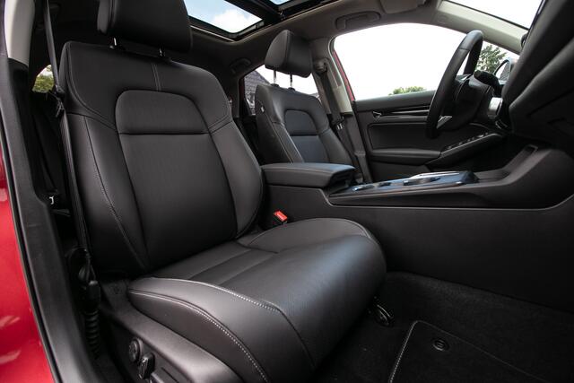 Honda CIVIC 2.0 e:HEV Advance - Leder | Schuifdak | Carplay | Ad. cruise
