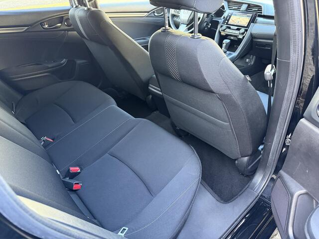 Honda CIVIC 1.0 i-VTEC Elegance*Navi*ECC*PDC*Carplay*Camera