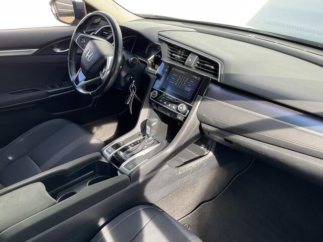 Honda CIVIC 1.5 i-VTEC Elegance Automaat Nav/Cruise Camera Stoelverw Orig.NL Voll.Onderhouden!