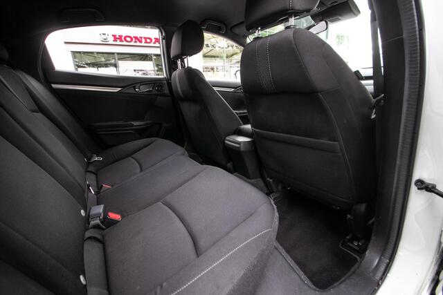 Honda CIVIC 1.0 i-VTEC Elegance - Navigatie | Camera | Adap. cruise control