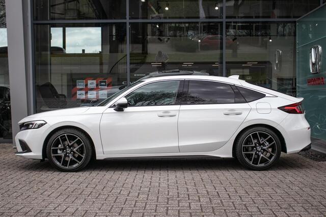 Honda CIVIC 2.0 e:HEV Advance -Prijs rijklaar | Schuifdak | Navi | Leder