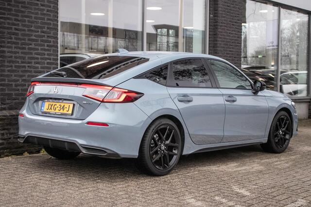 Honda CIVIC 2.0 e:HEV Sport | Honda Sensing | Apple cp/Android auto