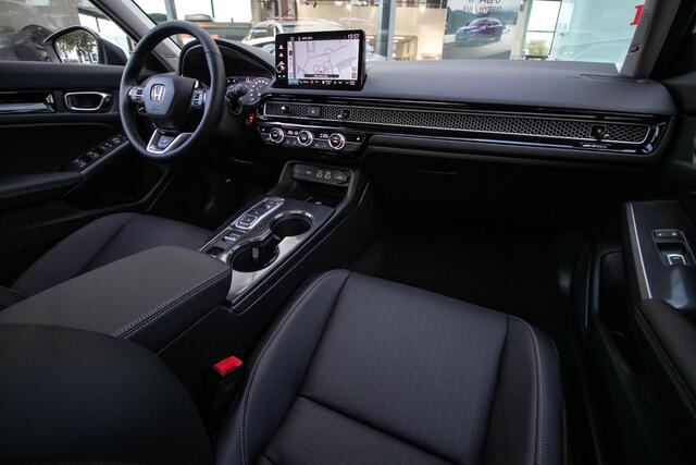 Honda CIVIC 2.0 e:HEV Advance | Schuifdak | Navi | Leder
