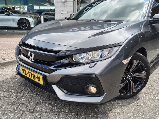 Honda CIVIC 1.0 i-VTEC Elegance | Sensoren v/a | Stoelverwarming | Navi