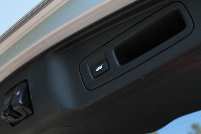 Honda CR-V 2.0 Hybrid AWD Executive Pano | Camera
