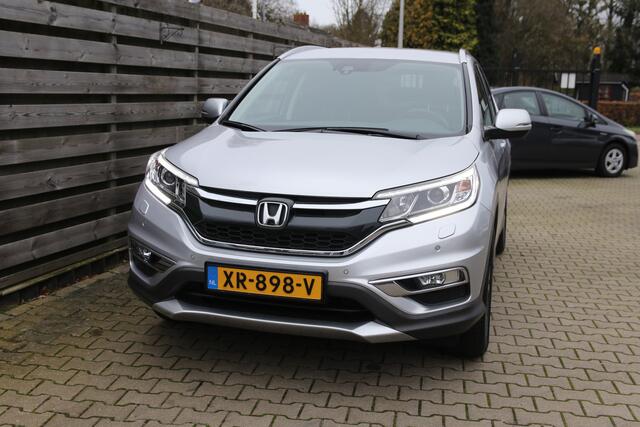 Honda CR-V 2.0 4WD Lifestyle / navi / climate / trekhaak 1500 kg trek / stoelverwarming