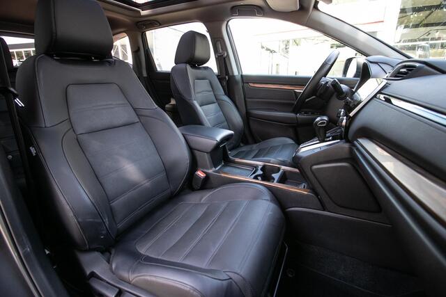 Honda CR-V 1.5 AWD Executive - Afneembare trekhaak | Panoramadak