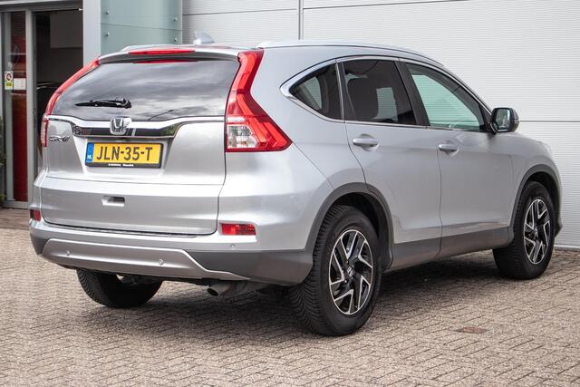 Honda CR-V 2.0 4WD Elegance Edition Nav | Cruise | Cam | All-season