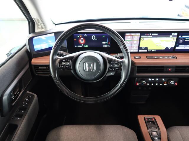 Honda E Advance 17" PANORAMADAK/360CAMERA/CARPLAY/WINTERPACK/KEYLESS