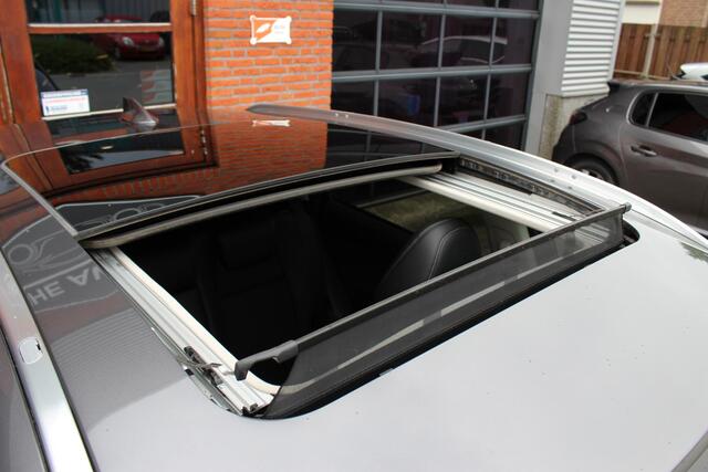 Honda HR-V 1.5 i-VTEC Executive | Panoramadak | Vol Opties |
