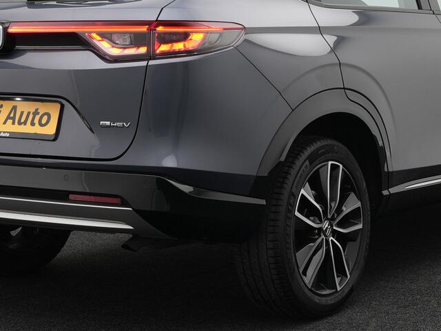 Honda HR-V 1.5 e:HEV Elegance Hybrid Dealer O.H. | Half Lederen Sportstoelen | Adaptive Cruise | Apple Carplay | DAB | Navigatie | Camera | L.M. 18" | Virtual | Stoelverwarming |