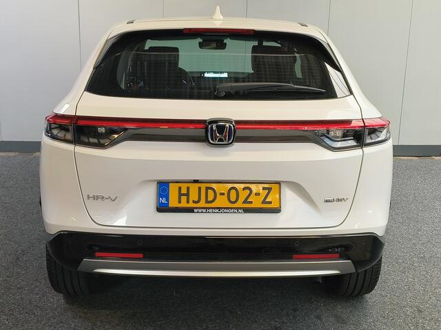 Honda HR-V 1.5 e:HEV Advance Style uit 2024 Rijklaar + Fabrieksgarantie tot 10-2027 Henk Jongen Auto's in Helmond, al 50 jaar service zoals 't hoort!