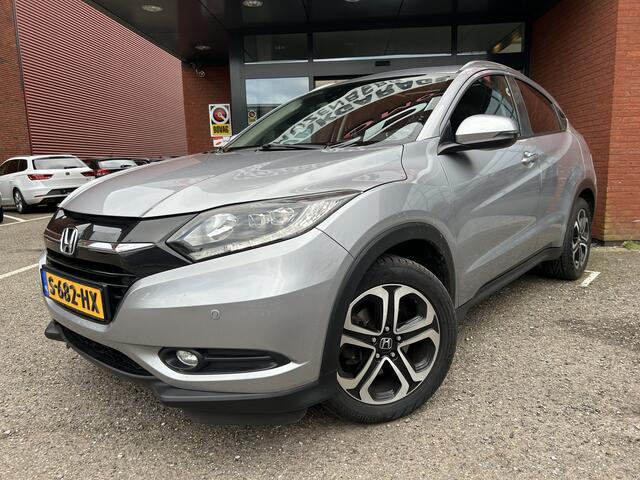 Honda HR-V 1.5 i-VTEC Executive // FULL LED // PANO / SCHUIFKANTELDAK // NAVI // CAMERA // PDC V+A