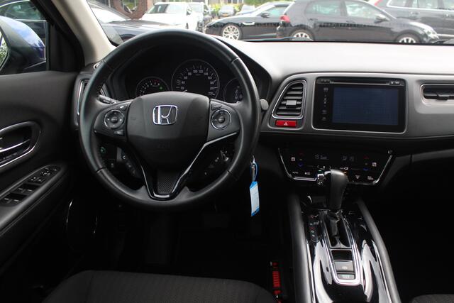 Honda HR-V 1.5 i-VTEC Elegance 39.626 km! / Navigatie / Parkeerhulp V+A / Stoelverwarming / Cruise Control